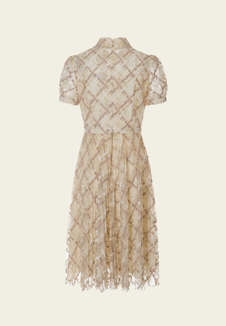 Straight-point Collar Puff-sleeve Checked Mesh Dress