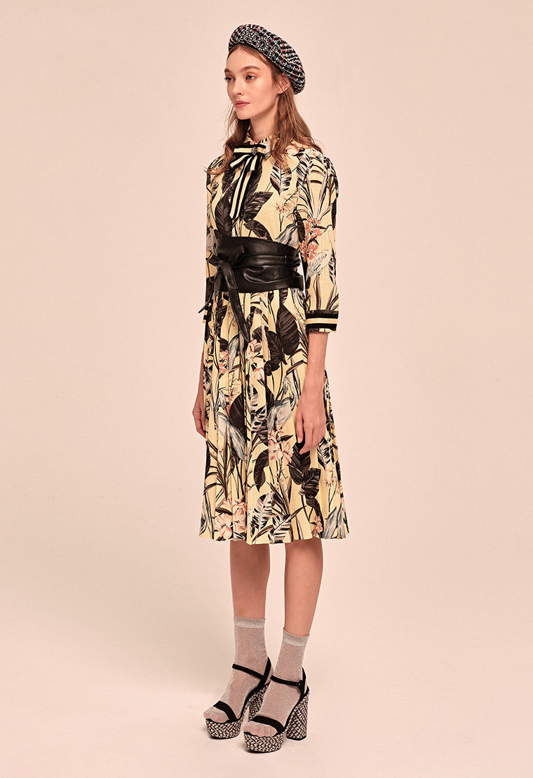Retro tie collar chiffon dress