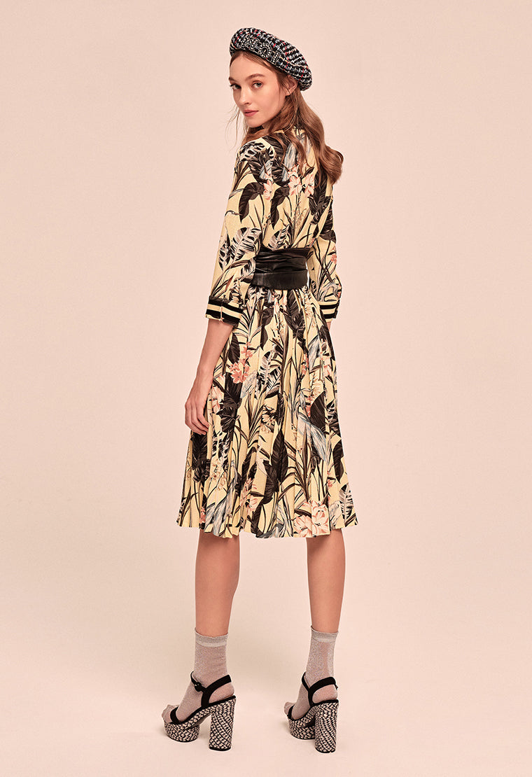 Retro tie collar chiffon dress