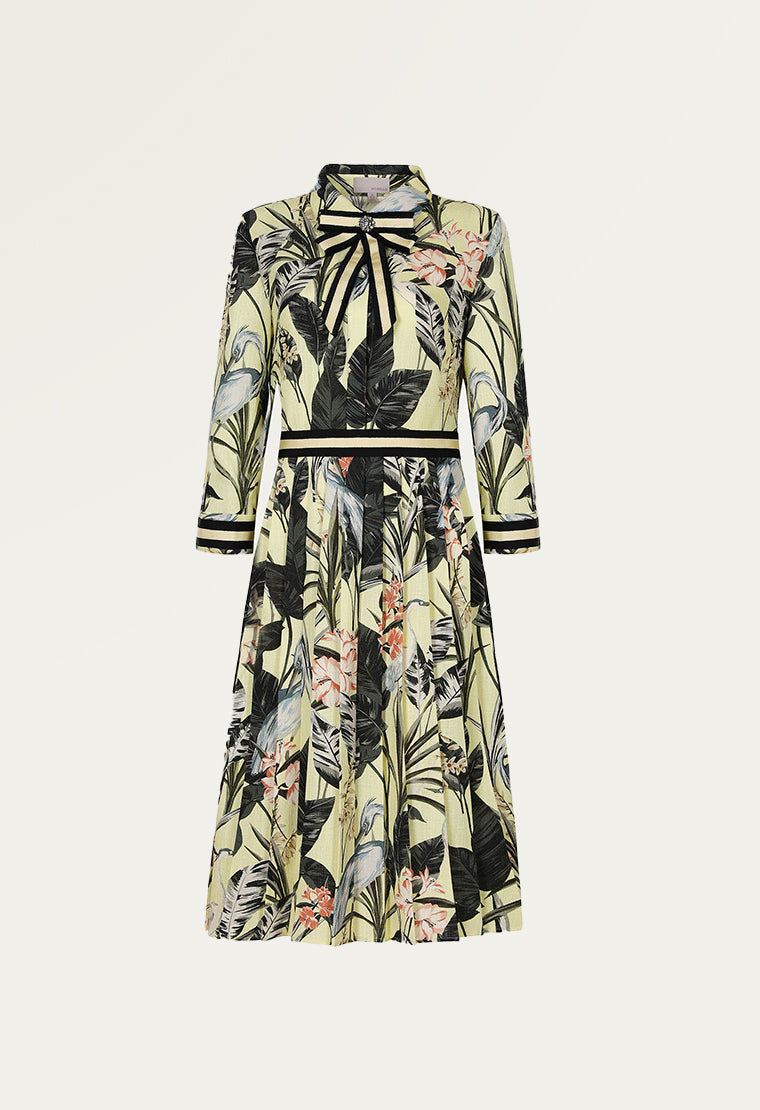 Retro tie collar chiffon dress