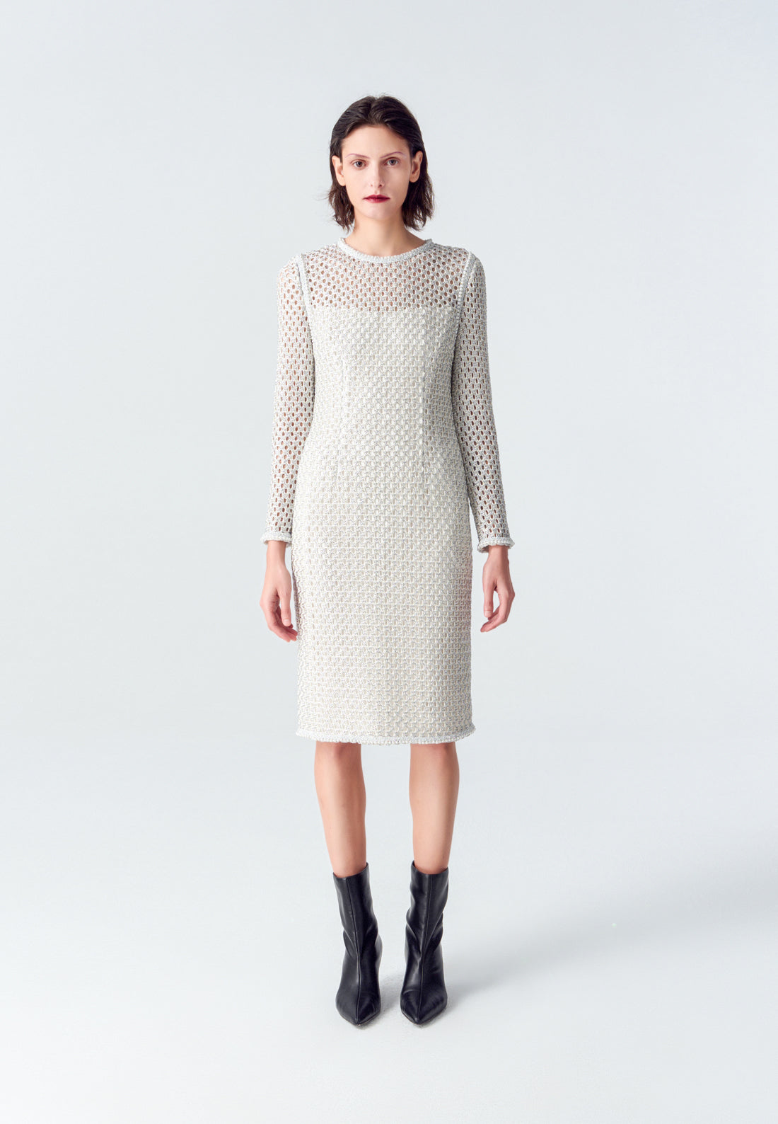 Elegant Silver Lace Long-sleeved Midi Dress